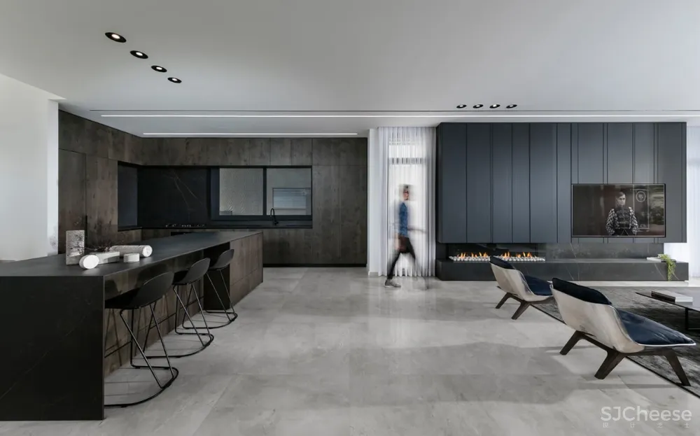 与0932相媲美的设计师丨只做简约纯粹的设计