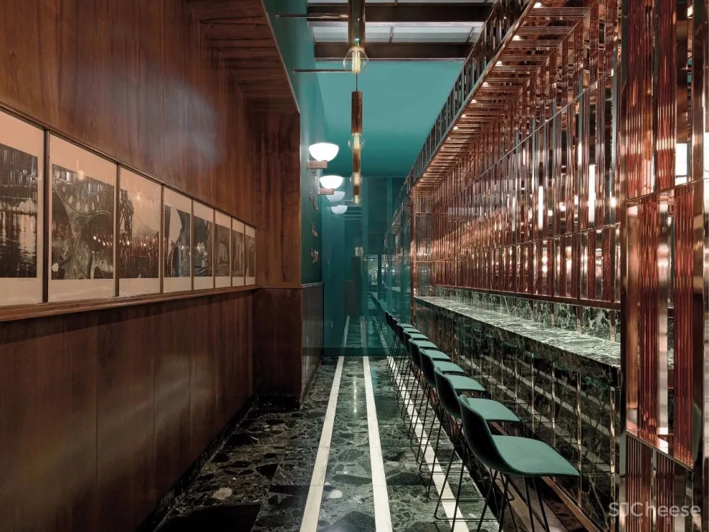 Daniela Colli | 将过去与未来融为一体