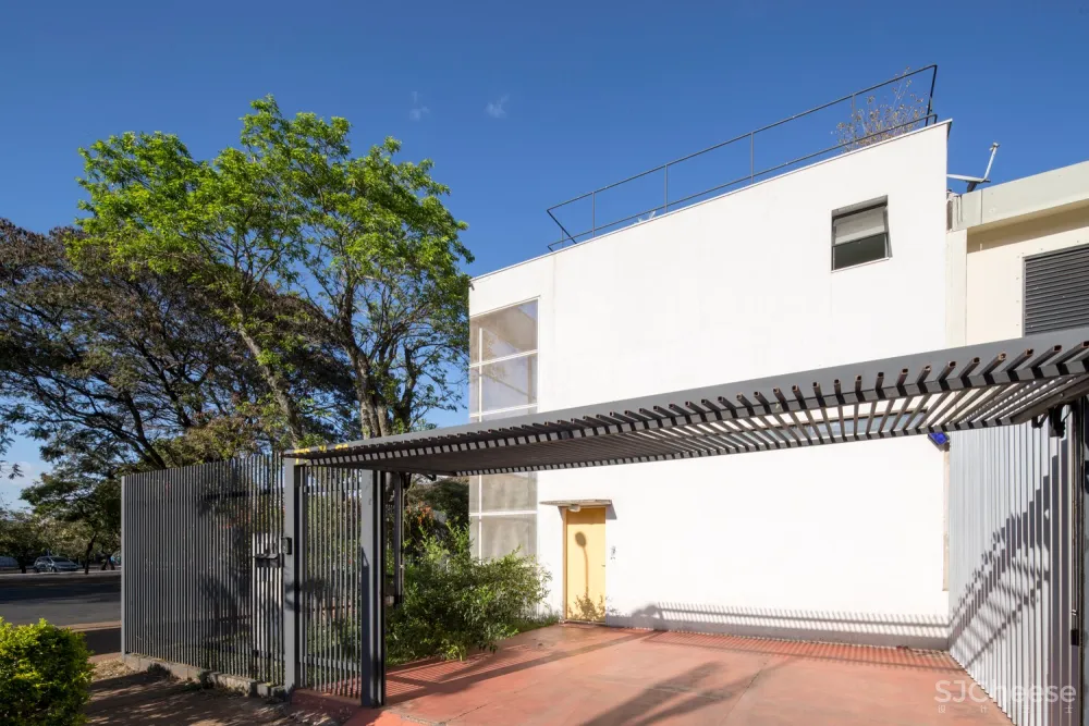 LAB606 | 巴西 XXX House