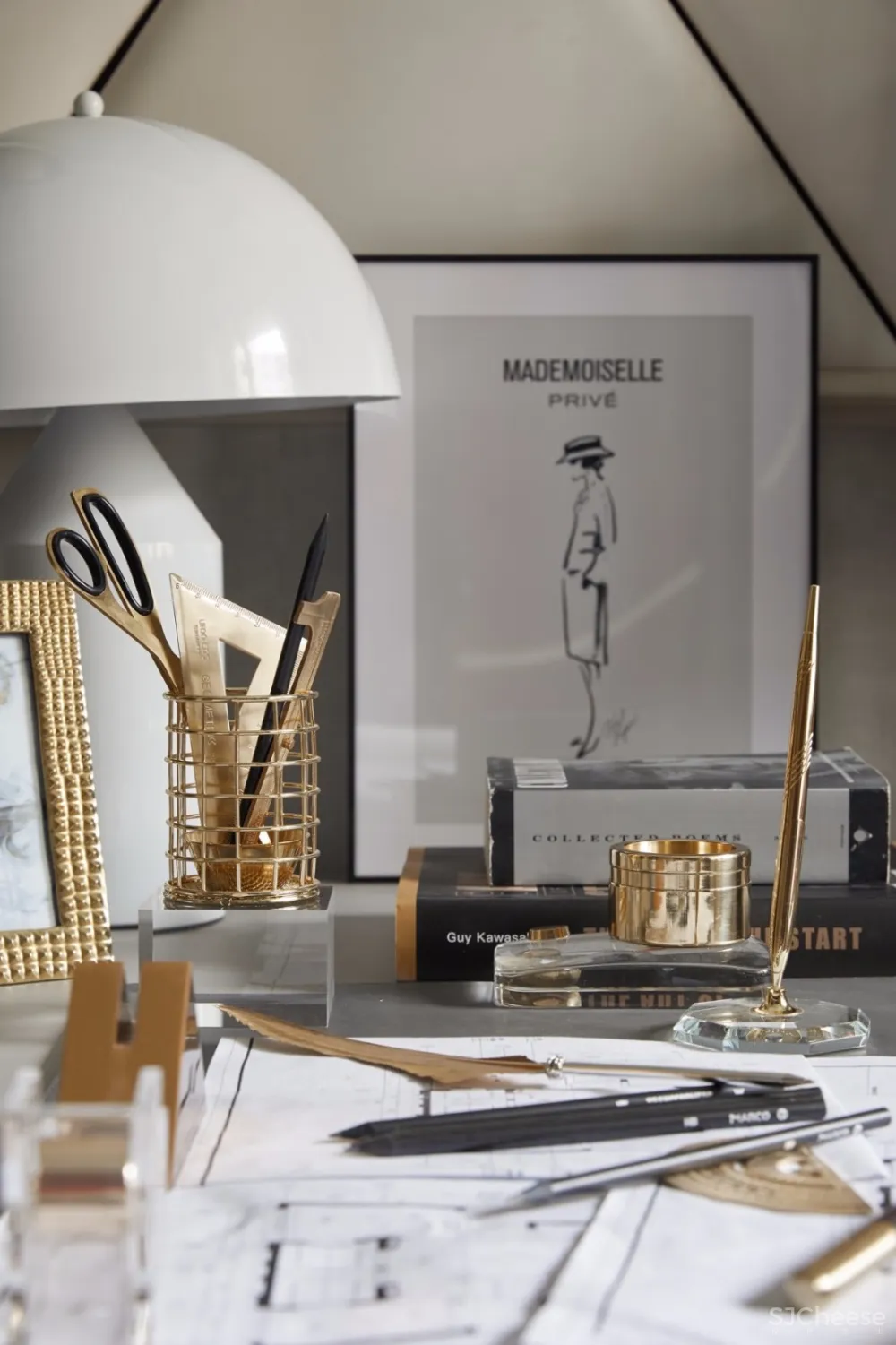 ‘’红梨色‘’点缀的奢丽雅致样板房丨这是一场以取悦自我为主题的视觉盛宴