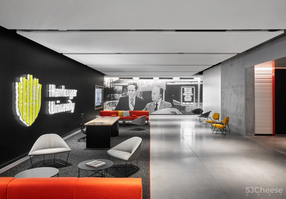 首发 | Studio O+ a & IA Interior Architects:麦当劳为芝加哥总部新员工开汉堡大学啦!