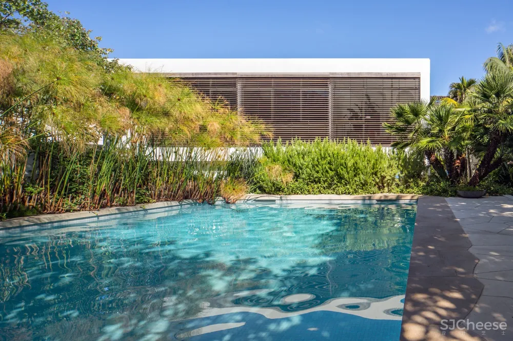 Derby House / Akin Atelier