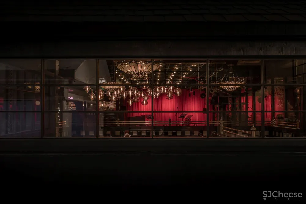 翠贝卡河西旗舰店,南京 / 南京市線状建筑设计研究室