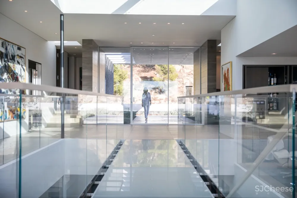 Whipple Russell Architects | 小夜曲雕塑山顶住宅 Carla Ridge