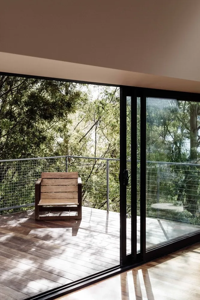 阿波罗湾屋,围绕旧棚屋搭建的度假小屋 / Dock4 Architecture