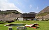 木盒之下 / Martin Dulanto Arquitecto