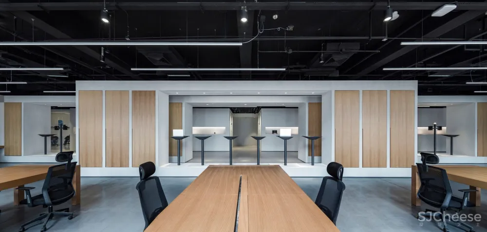 华成智云总部 / 班得建筑