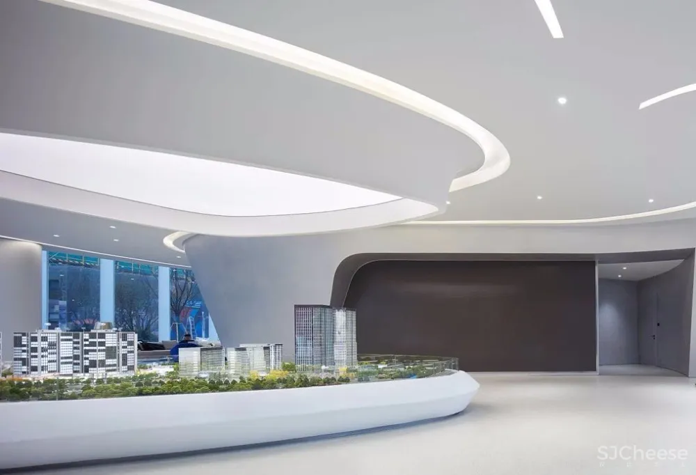 【于强设计&沃屋陈设】2600㎡“汽车主题“的售楼中心,酷爆了