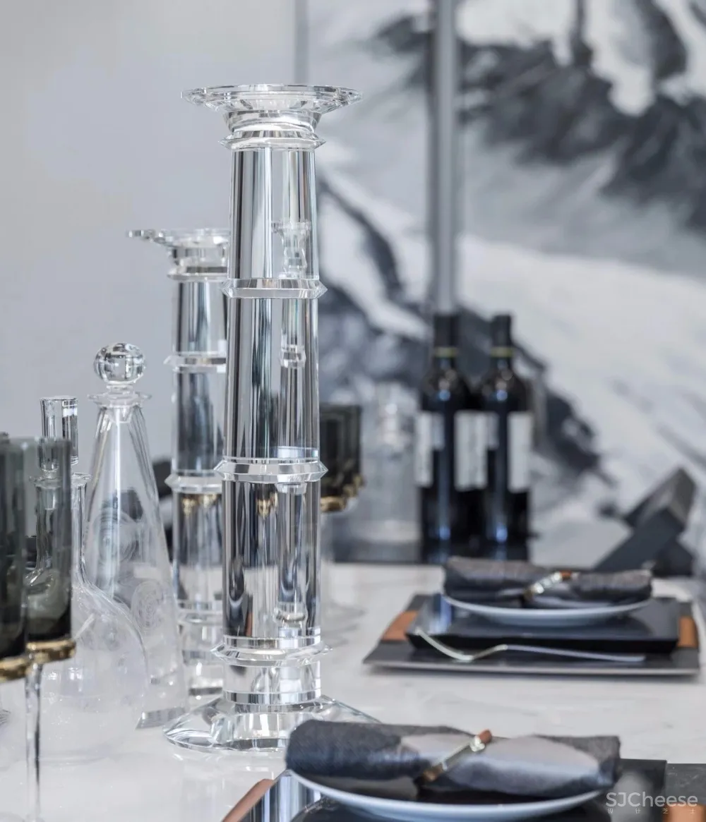 大器空间 丨海上明月