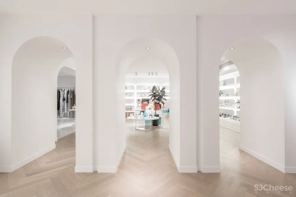 SUPIN速品家(沙面旗舰店),广州 / 加减智库