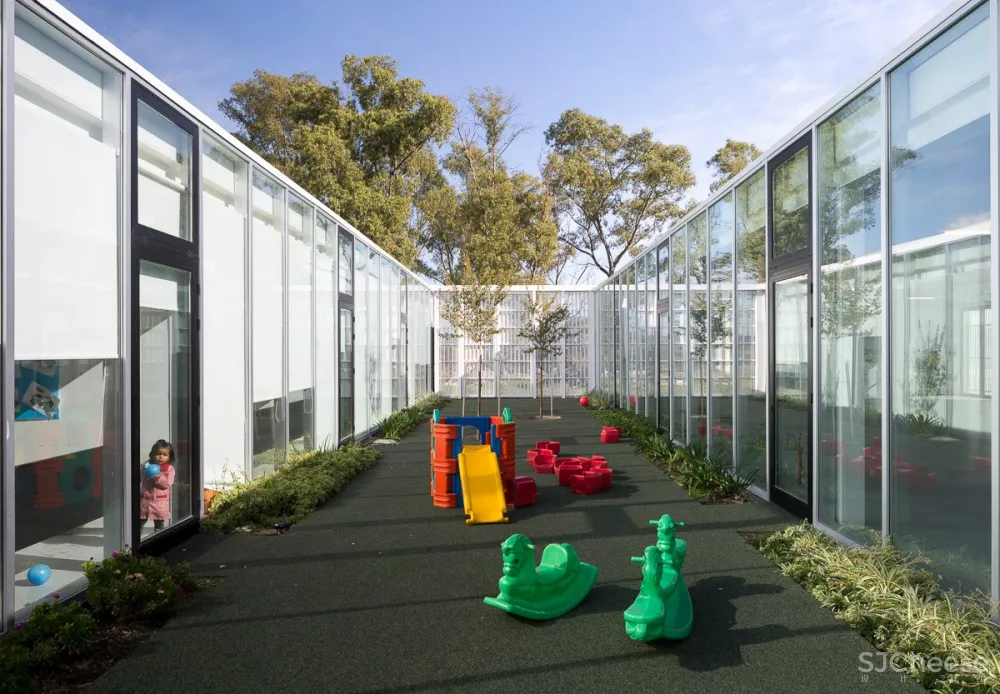 Dirección General de Arquitectura + MDUyT + GCBA:新儿童发展中心 Child Development Centre Commune 8
