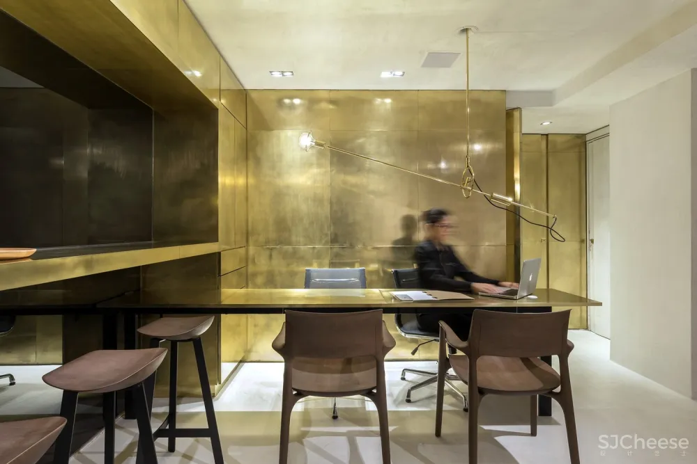 首发 | 1:1 arquitetura金属面阐释奢侈概念：Clínica L’OR医疗机构