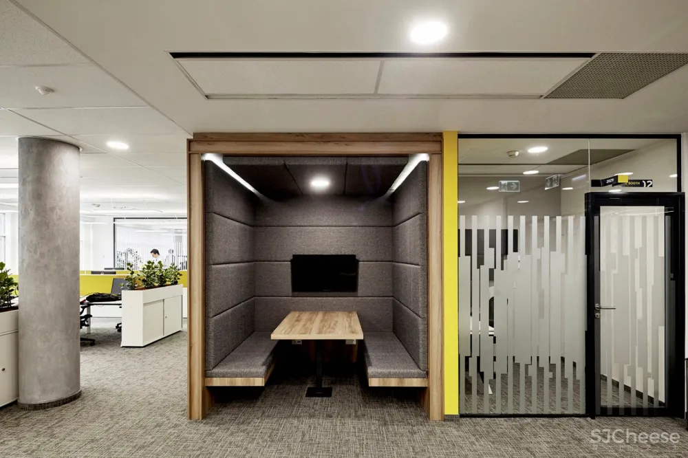 EY办公室,布达佩斯 / LAB5 architects