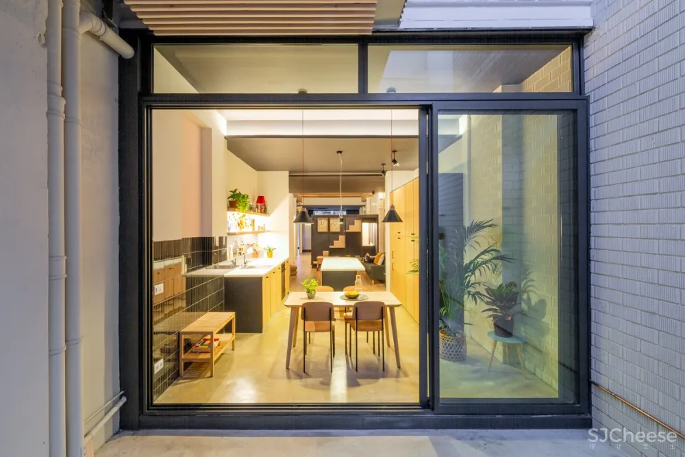 The Room / Nook architects