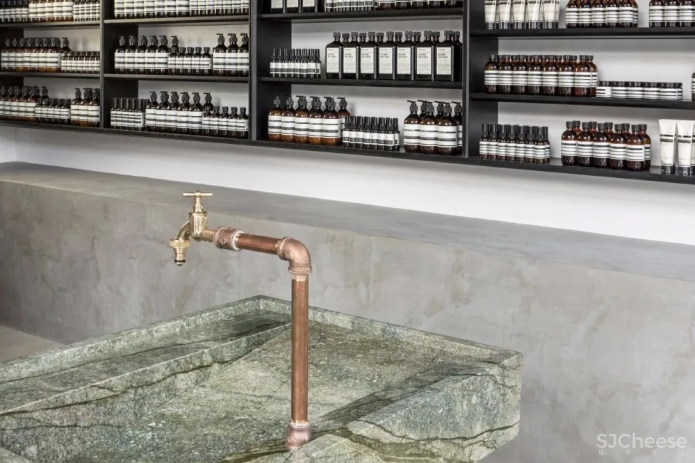 Alain Carle | 创造小而精致的空间