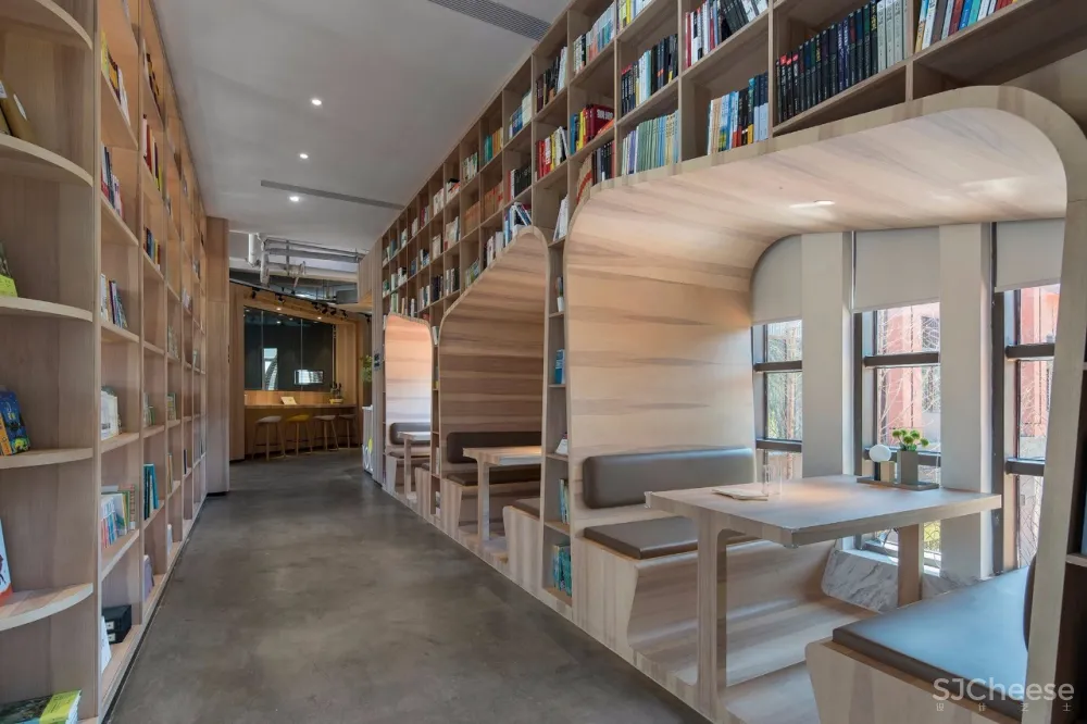 以“下午茶”为氛围主题丨营造出古典英伦风与现代摩登感交织共映的售楼空间