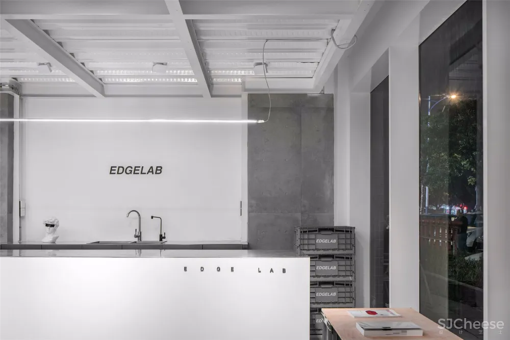 首发 | Edgelab Studio:多种功能结构艺术办公空间