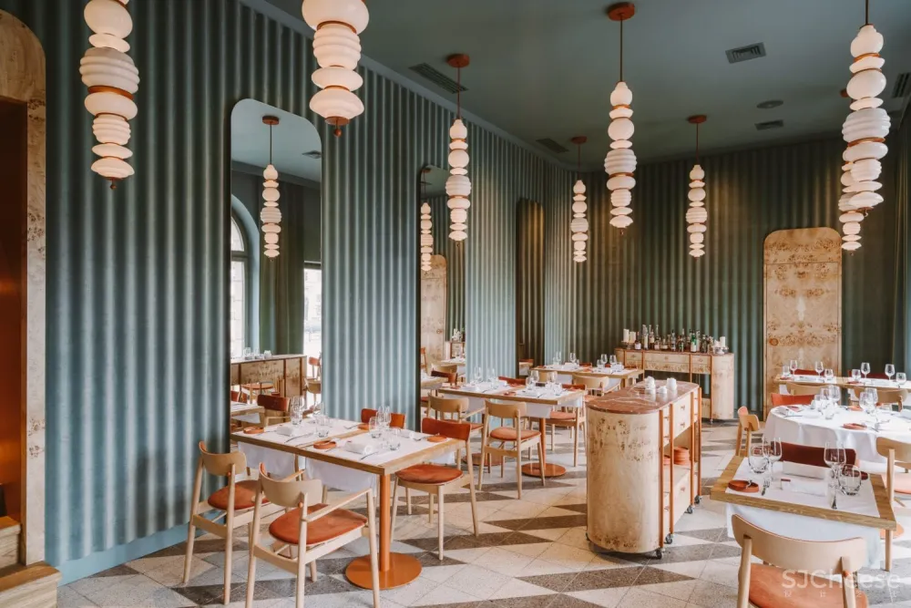 首发 | BUCK.STUDIO:获得多个内饰奖项的波兰 OPASLY TOM 餐厅