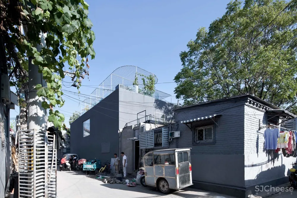 Baitasi Hutong Gallery / DnA