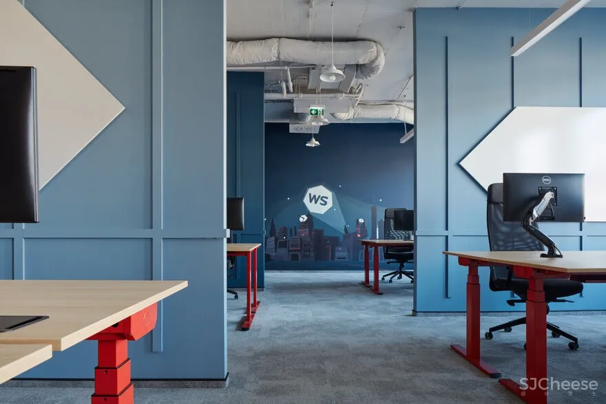 首发 | Studio Perspektiv :IT 网络公司办公室