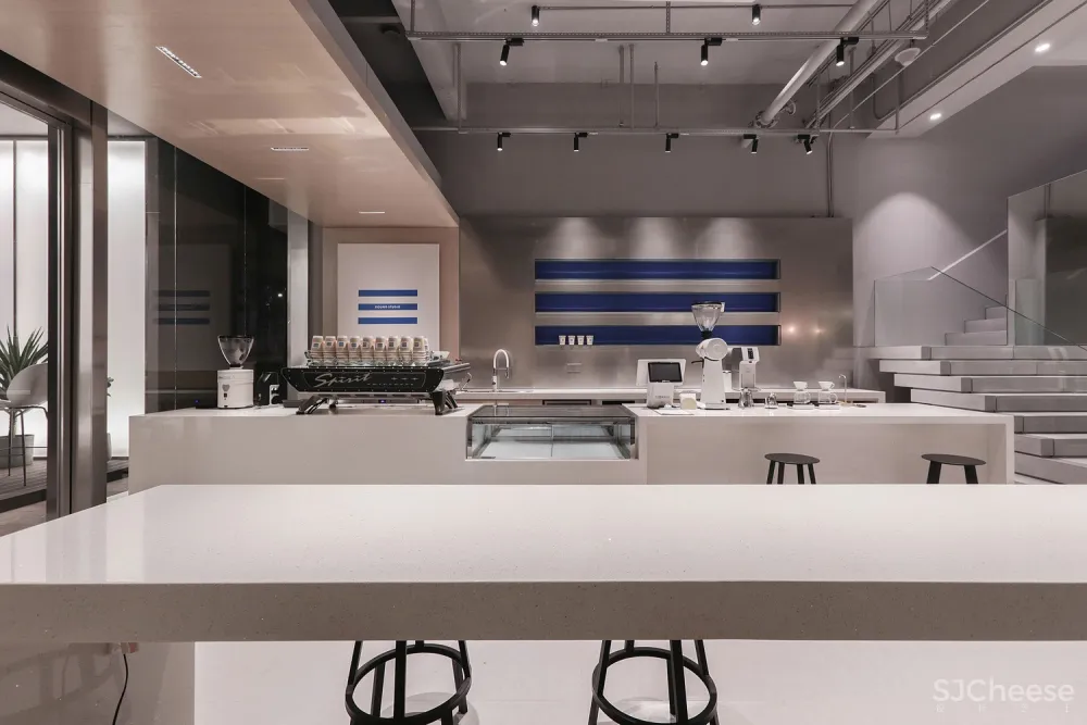 ROUND STUDIO / 渝恩概念室内设计