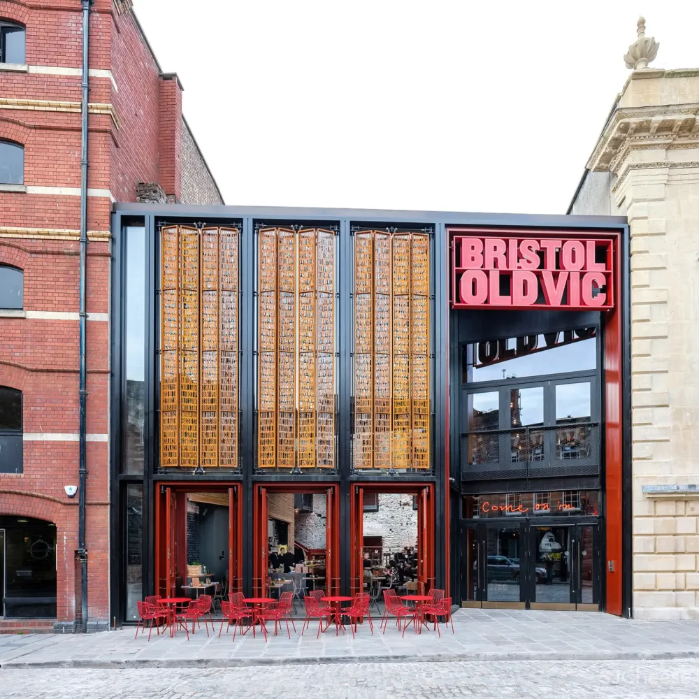 布里斯托尔老维克剧院，英国 / Haworth Tompkins