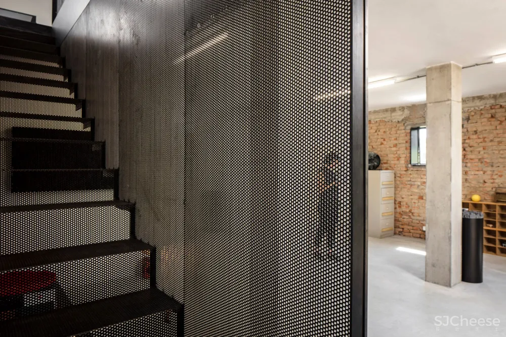 Francesca Pasquali艺术家工作及收藏室,意大利 / Ciclostile Architettura