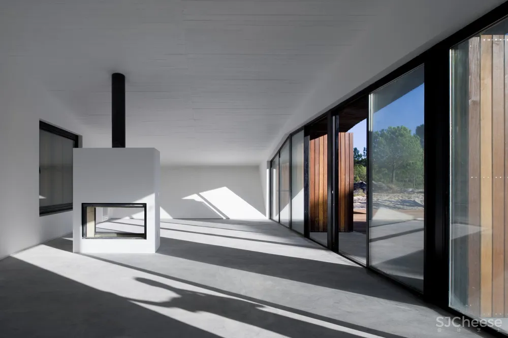 Pereira Miguel Arquitectos | 沙丘之家