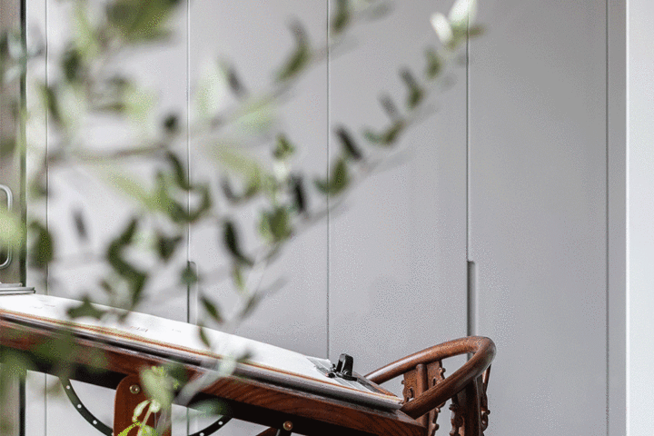 新作| 广州 500m² 大平层无敌江景奢宅，对望广州塔，超大空中泳池！