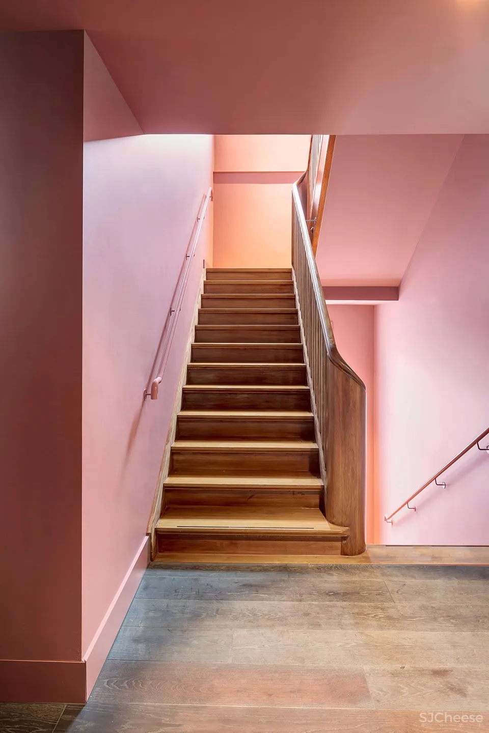 新作 | FOCKETYN DEL RIO Studio:瑞士 Parterre One 餐厅&酒吧