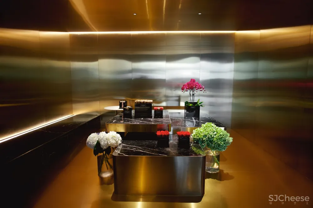 TUESDAY AOYAMA复合店,西安 / 马达思班