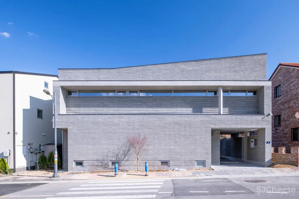 Soha House / Wonder Architects + NEEDS Architects