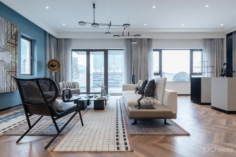 阅界x新城:点线面丨勾勒建筑空间几何之美