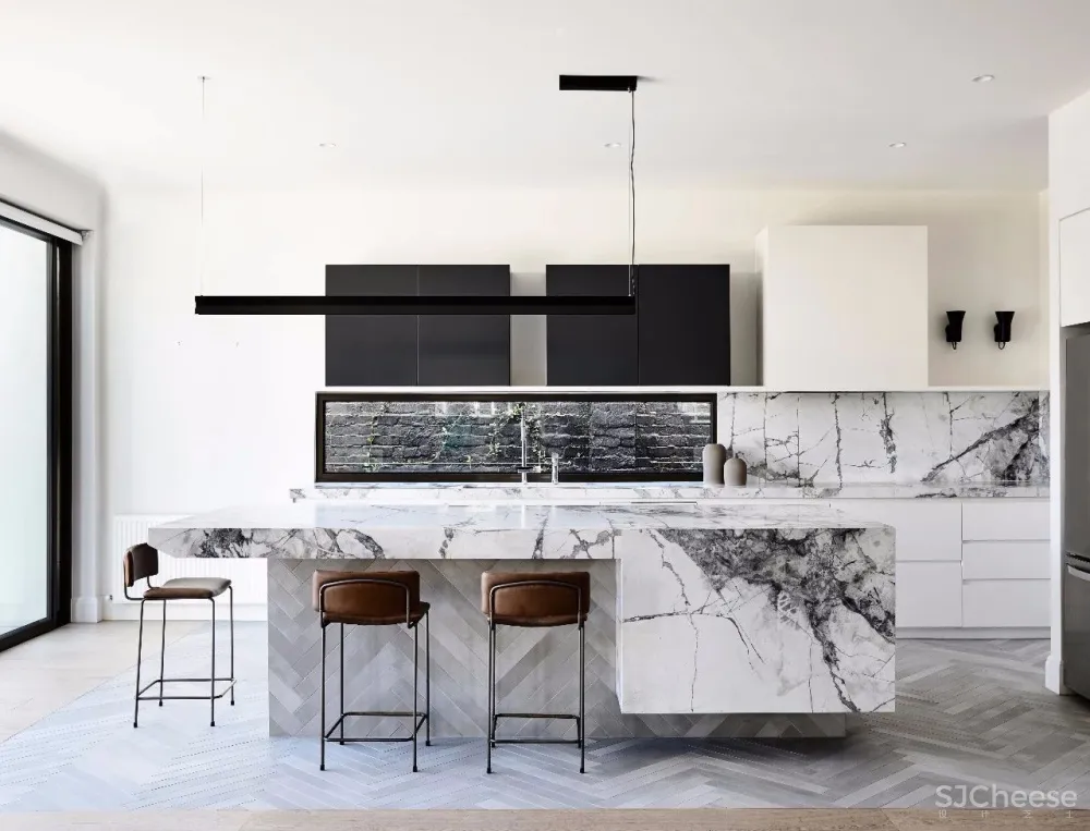 Mardi Doherty新作 | 克制和优雅的理念