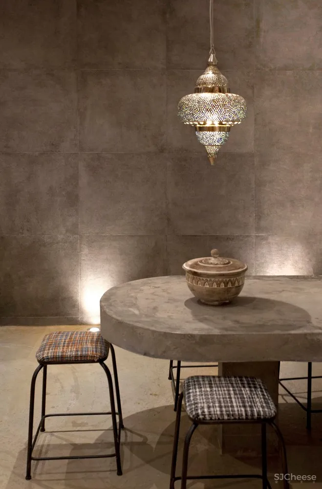 Babak Abnar:伊朗极简别墅改造