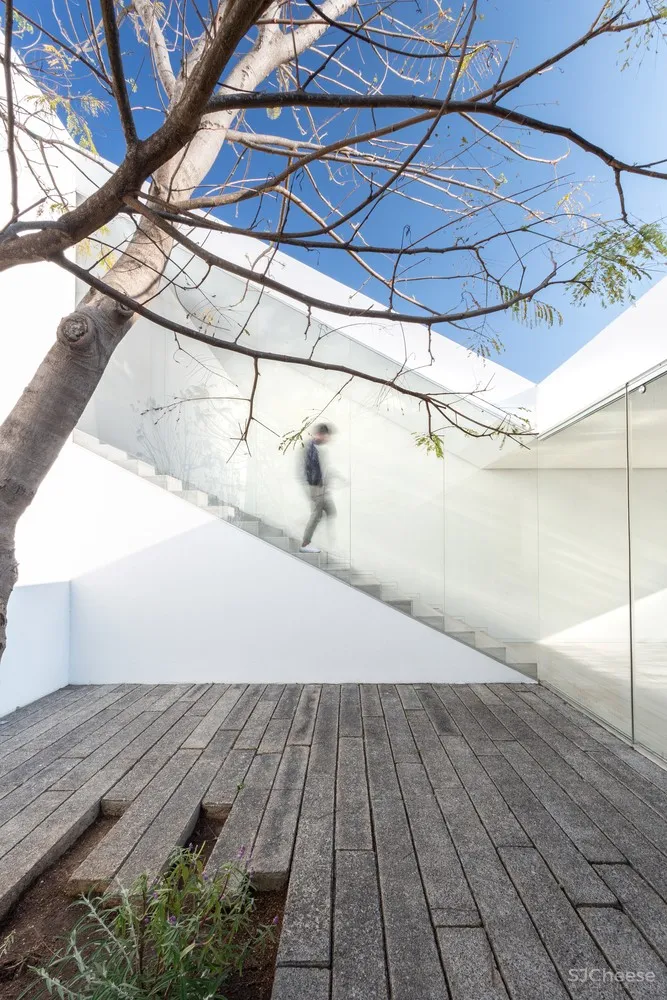 House JA / HW-STUDIO