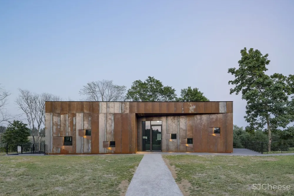 朝圣者之家 / KAOS Architects