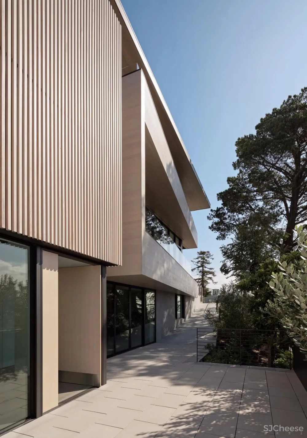 John Maniscalco | 提升光与空间的自然品质