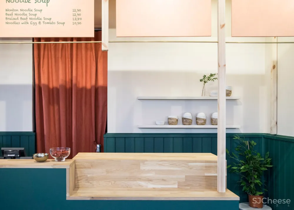 Noodle Story面馆,赫尔辛基 / Yatofu Creatives