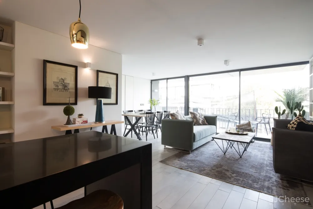 Talhouk + Arquitectos Asociados:智利工业风公寓楼 Echenique 46 Building