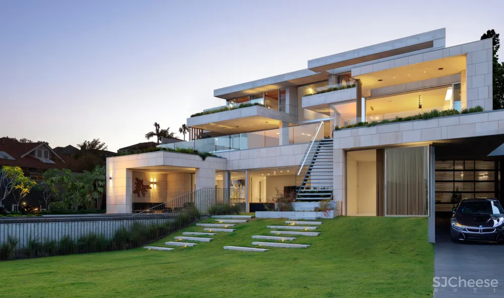 Mosman / SAOTA