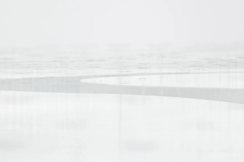 最新 | nendo：米兰 breeze of light装置