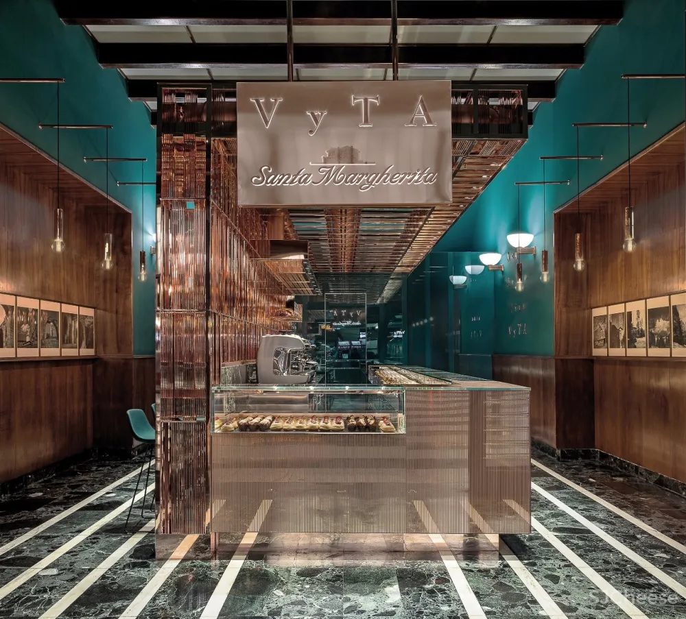 Daniela Colli | 将过去与未来融为一体