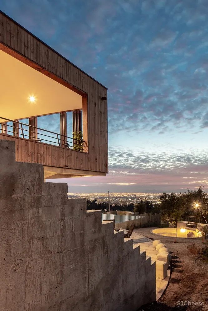 Biourban Arquitectos:橡木色住宅 H.D. House