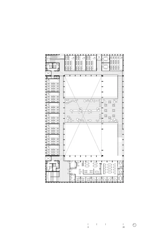 Commercial School Aguascalientes / Centro de Colaboración Arquitectónica + Rodrigo Valenzuela Jerez + Camilo Moreno