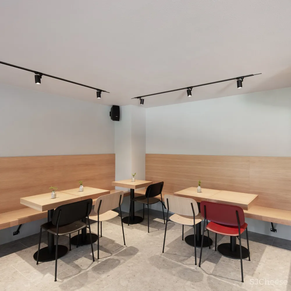 Kale & Crave餐厅,斯德哥尔摩 / Matteo Foresti