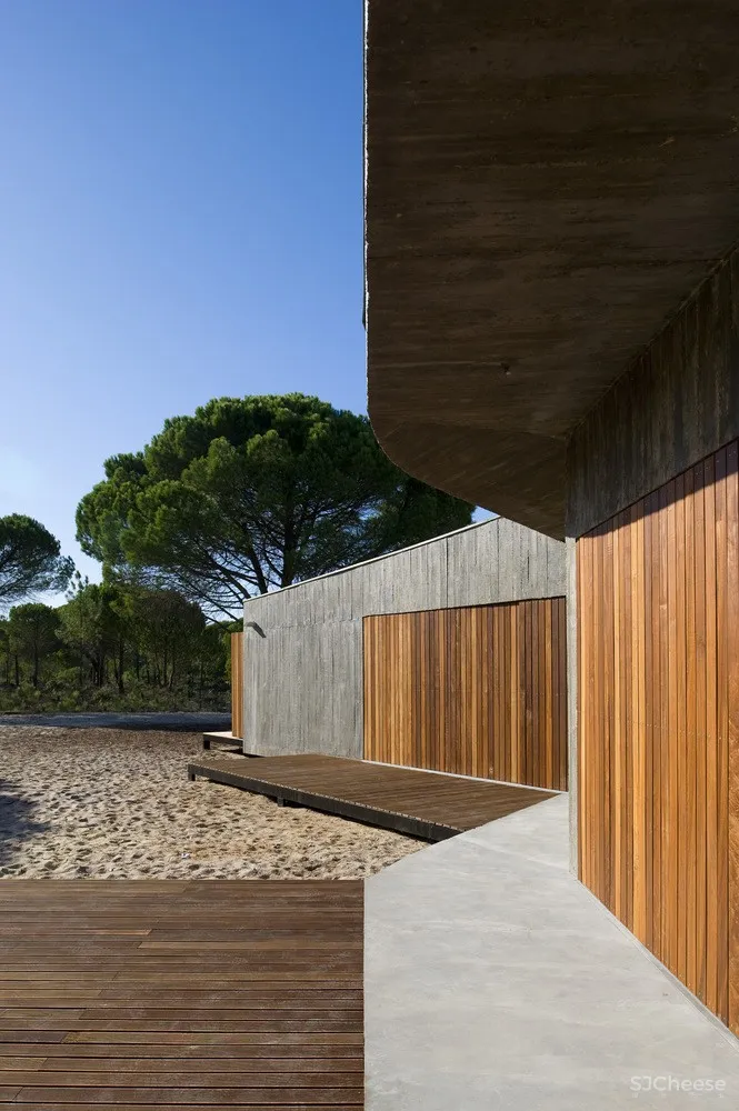 Pereira Miguel Arquitectos | 沙丘之家