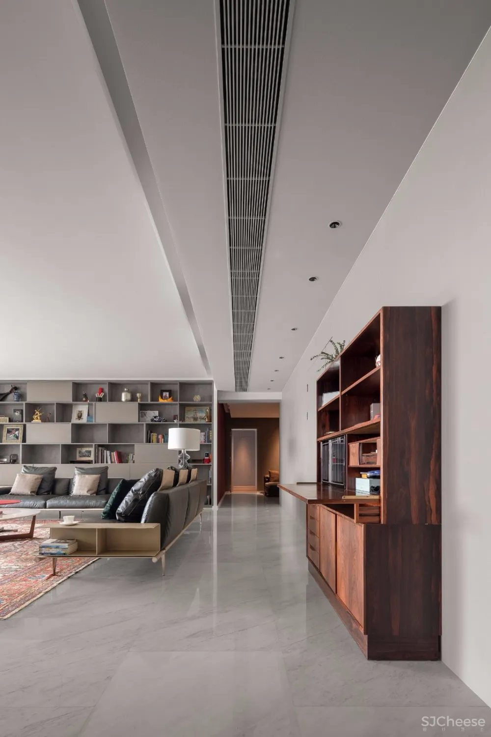 新作| 广州 500m² 大平层无敌江景奢宅，对望广州塔，超大空中泳池！