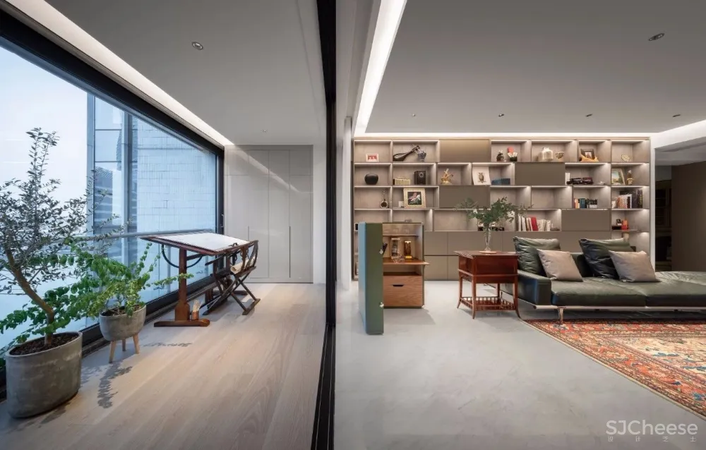 新作| 广州 500m² 大平层无敌江景奢宅，对望广州塔，超大空中泳池！