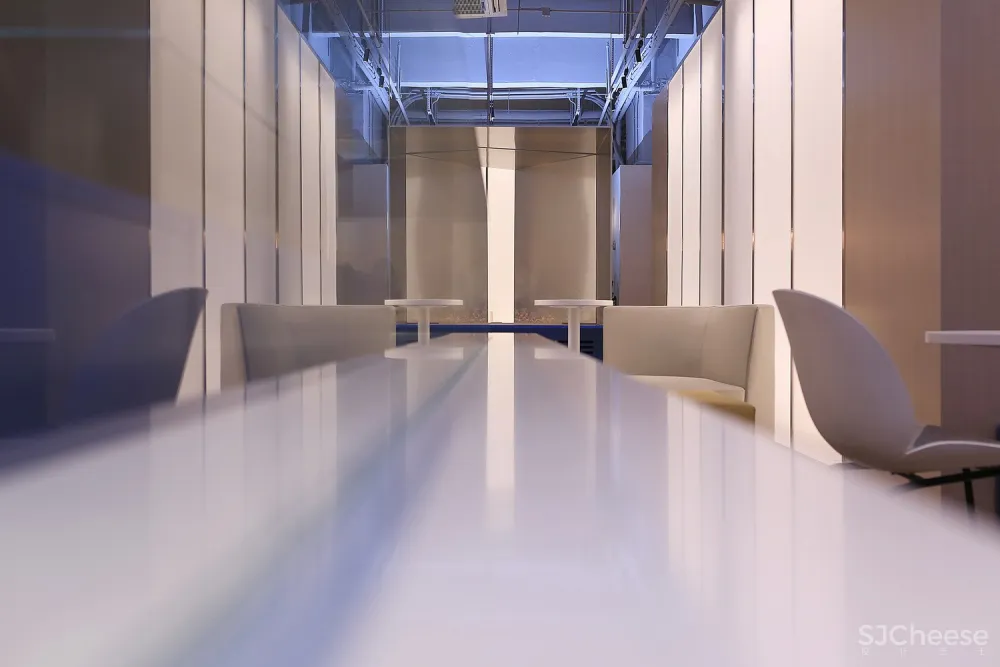 ROUND STUDIO / 渝恩概念室内设计